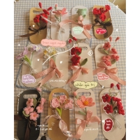 Bìa Cành Hoa Bằng Len Hoa Hồng Tulip Linh Lan Handmade Tặng Bạn Gái Phụ Nữ Việt Nam Dễ Thương Thủ Công