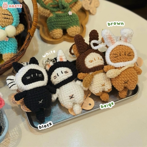 Móc Khoá Len Nhung Mèo Đội Nón Cá Cosplay Kitty Dễ Thương Handmade Quà Tặng Độc Đáo Thủ Công