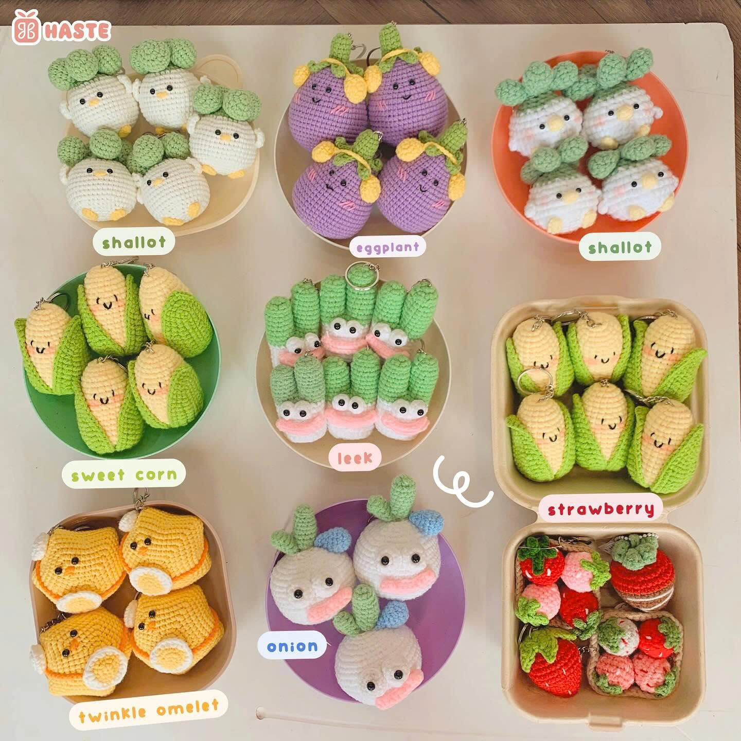 Phụ kiện tại haste